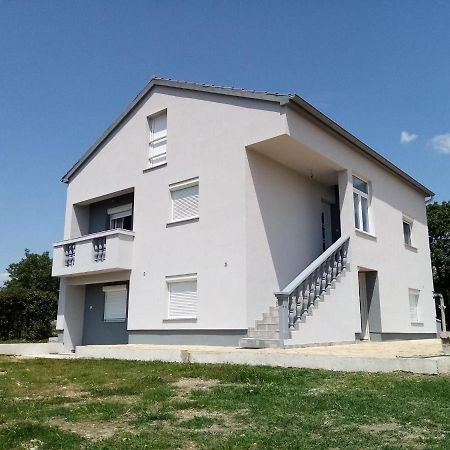 Luka Appartement Galovac  Buitenkant foto